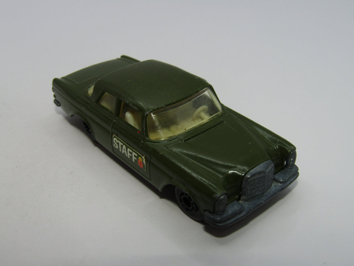 Matchbox Superfast 46A Mercedes 300SE Olive Green Dot Dash Lt Amber Windows