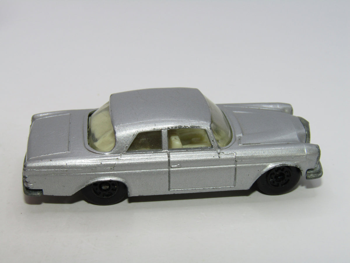 Matchbox Superfast 46A Mercedes 300SE Silver 5 ARCH BLACK HUBS Rare