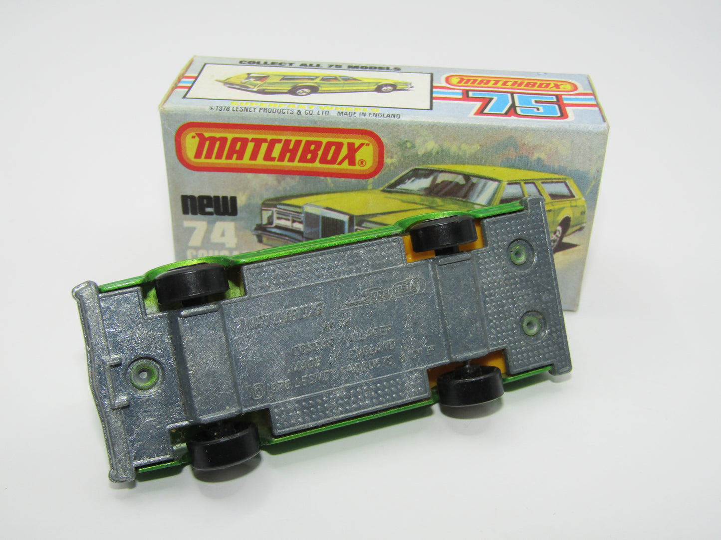 Matchbox Superfast 74C Cougar Villager Medium Metallic Green DARK YELLOW Interior Clear Windows