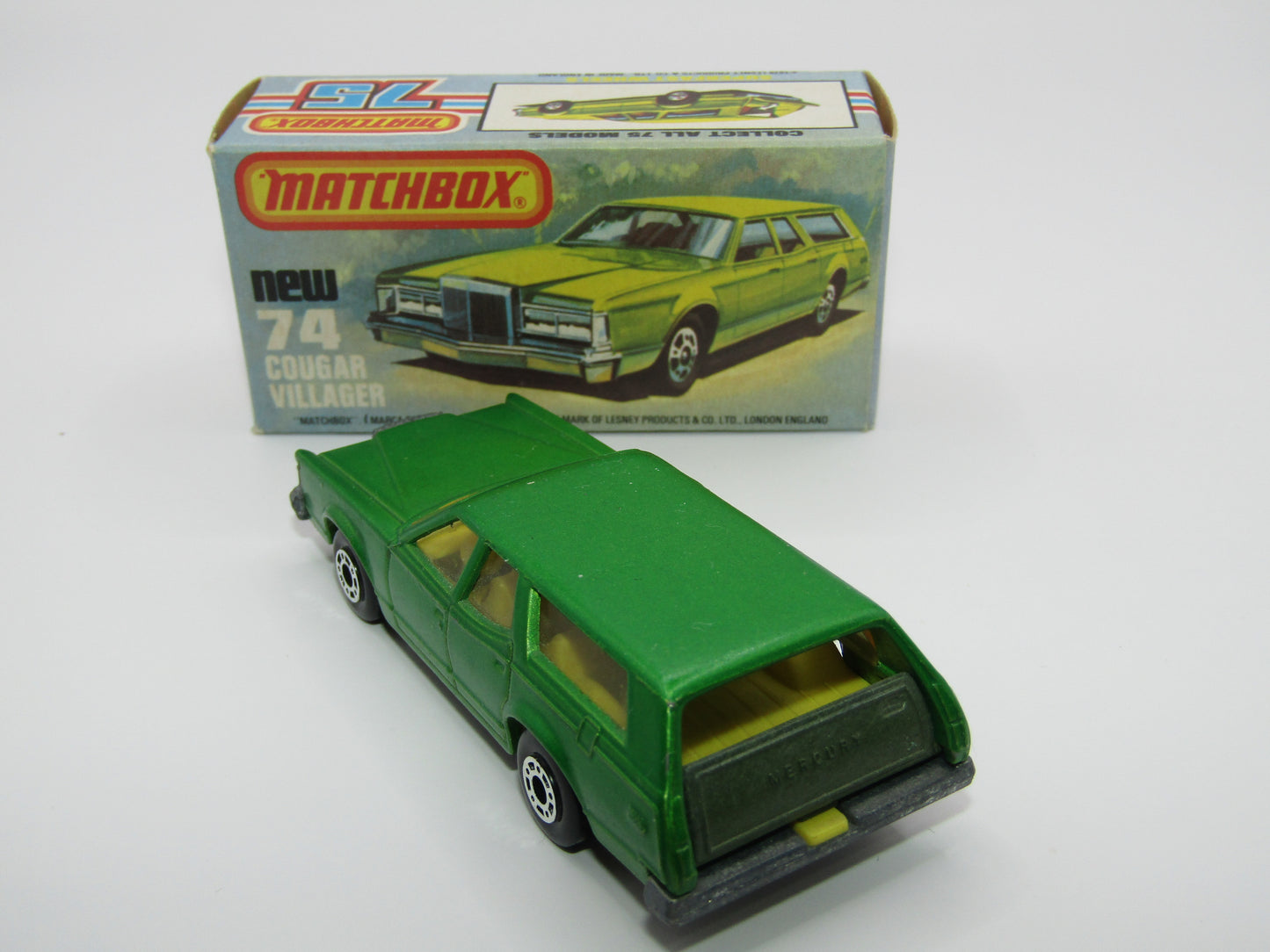 Matchbox Superfast 74C Cougar Villager DARK MATT Green Yellow Interior AMBER Windows