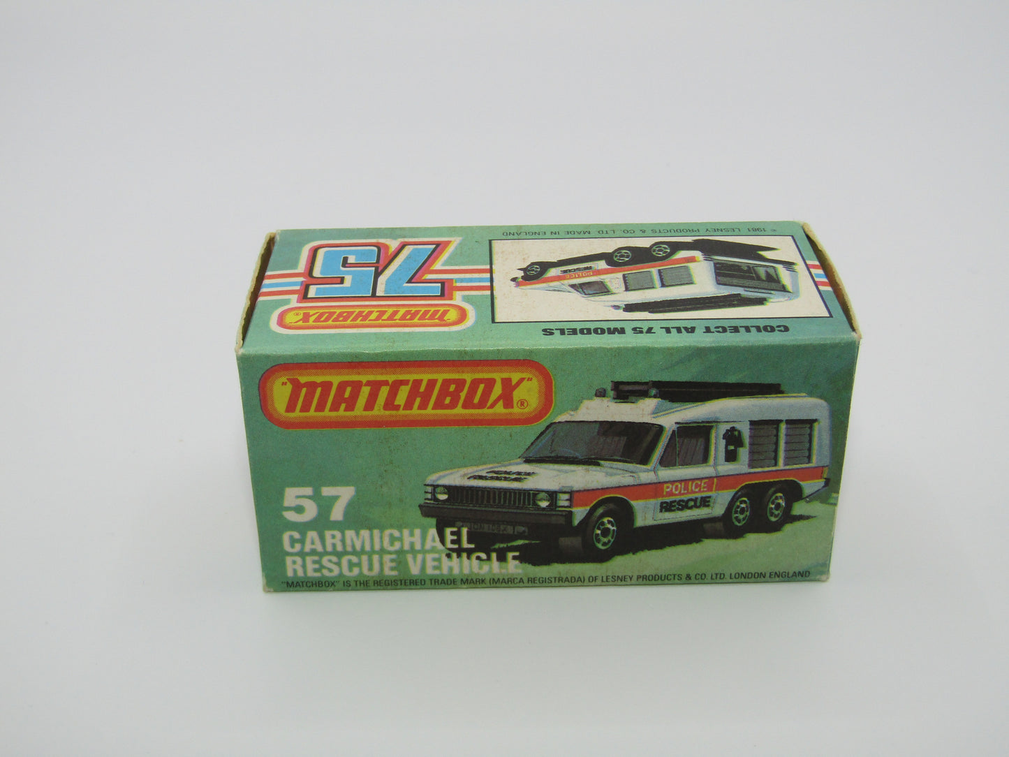Matchbox Superfast 57E Carmichael Commando Red DARK Blue Windows