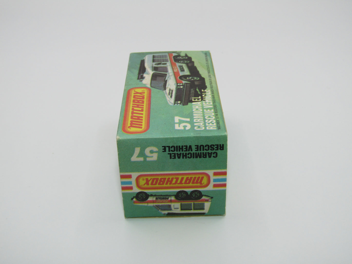 Matchbox Superfast 57E Carmichael Commando Red DARK Blue Windows
