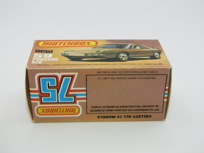 Matchbox Superfast 59C Porsche 928 CHAMPAGNE Gold, SATIN BLACK Base