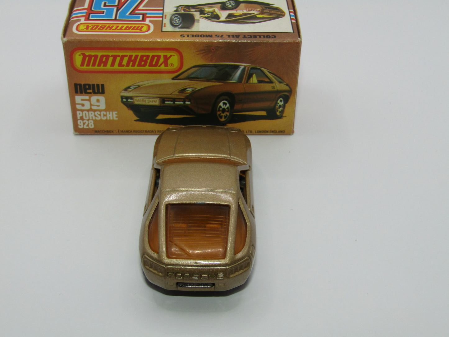 Matchbox Superfast 59C Porsche 928 Gold, METALLIC BROWN Base