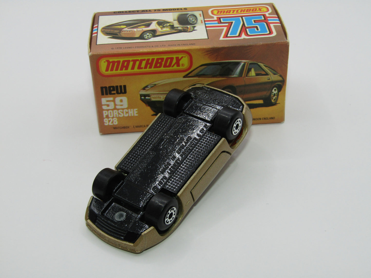 Matchbox Superfast 59C Porsche 928 Gold ORANGE Windows Black Base