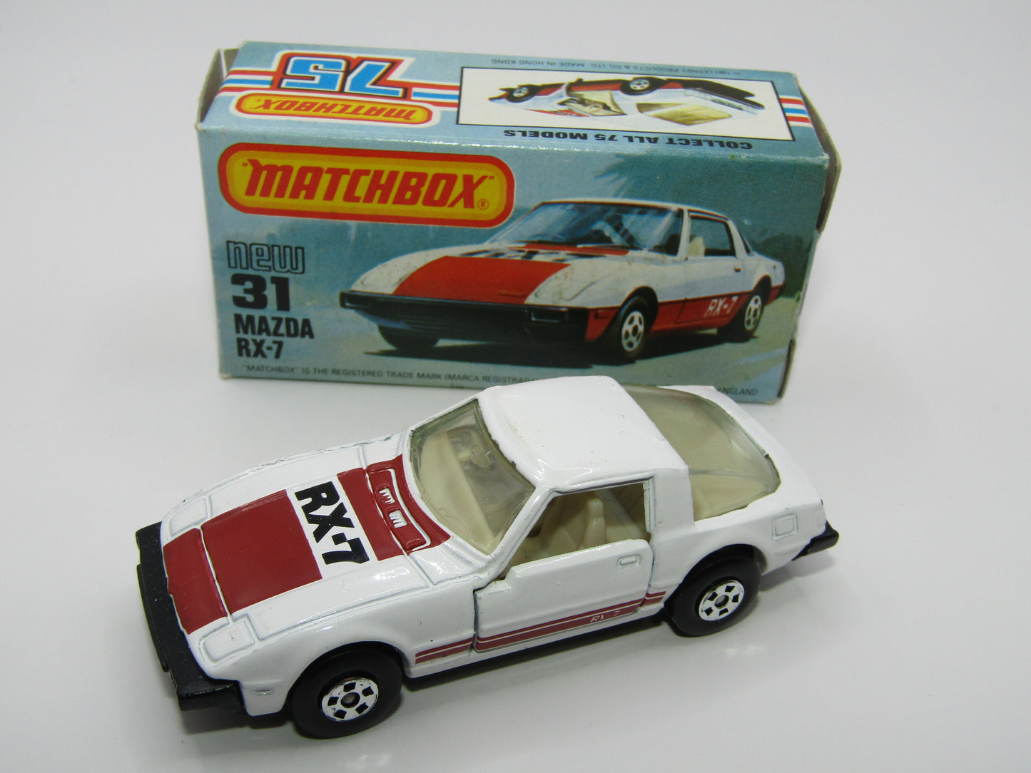 Matchbox Superfast No 31D Mazda RX-7 Thin Red Stripe 5 Spoke Wheels USA Picture Box
