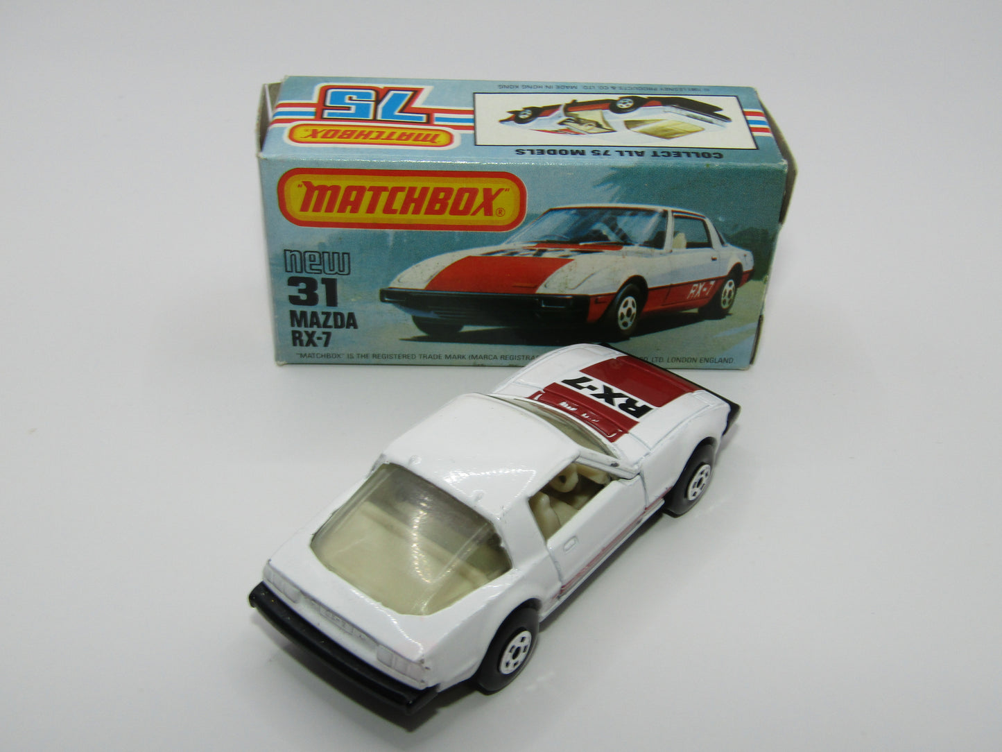 Matchbox Superfast No 31D Mazda RX-7 Thin Red Stripe 5 Spoke Wheels USA Picture Box