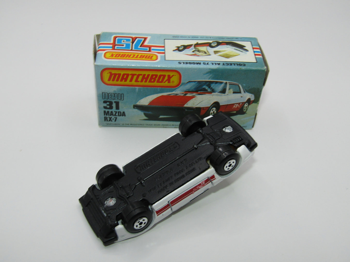 Matchbox Superfast No 31D Mazda RX-7 Thin Red Stripe 5 Spoke Wheels USA Picture Box
