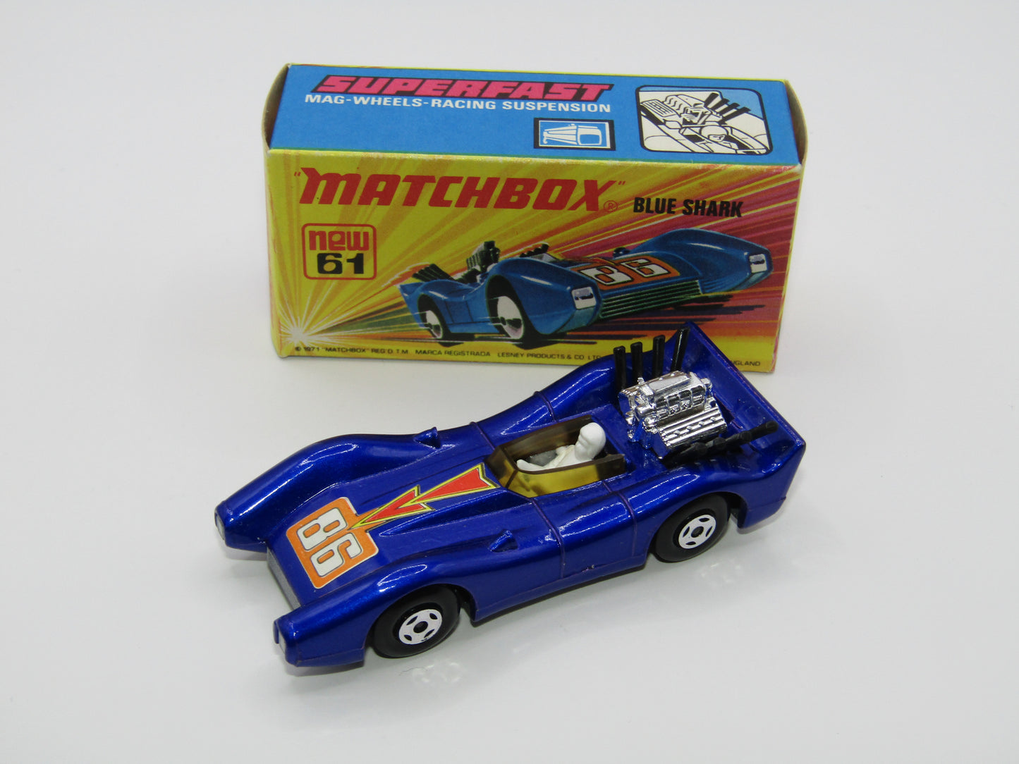Matchbox Superfast 61B Blue Shark DARK AMBER Yellow Windows SILVER Base