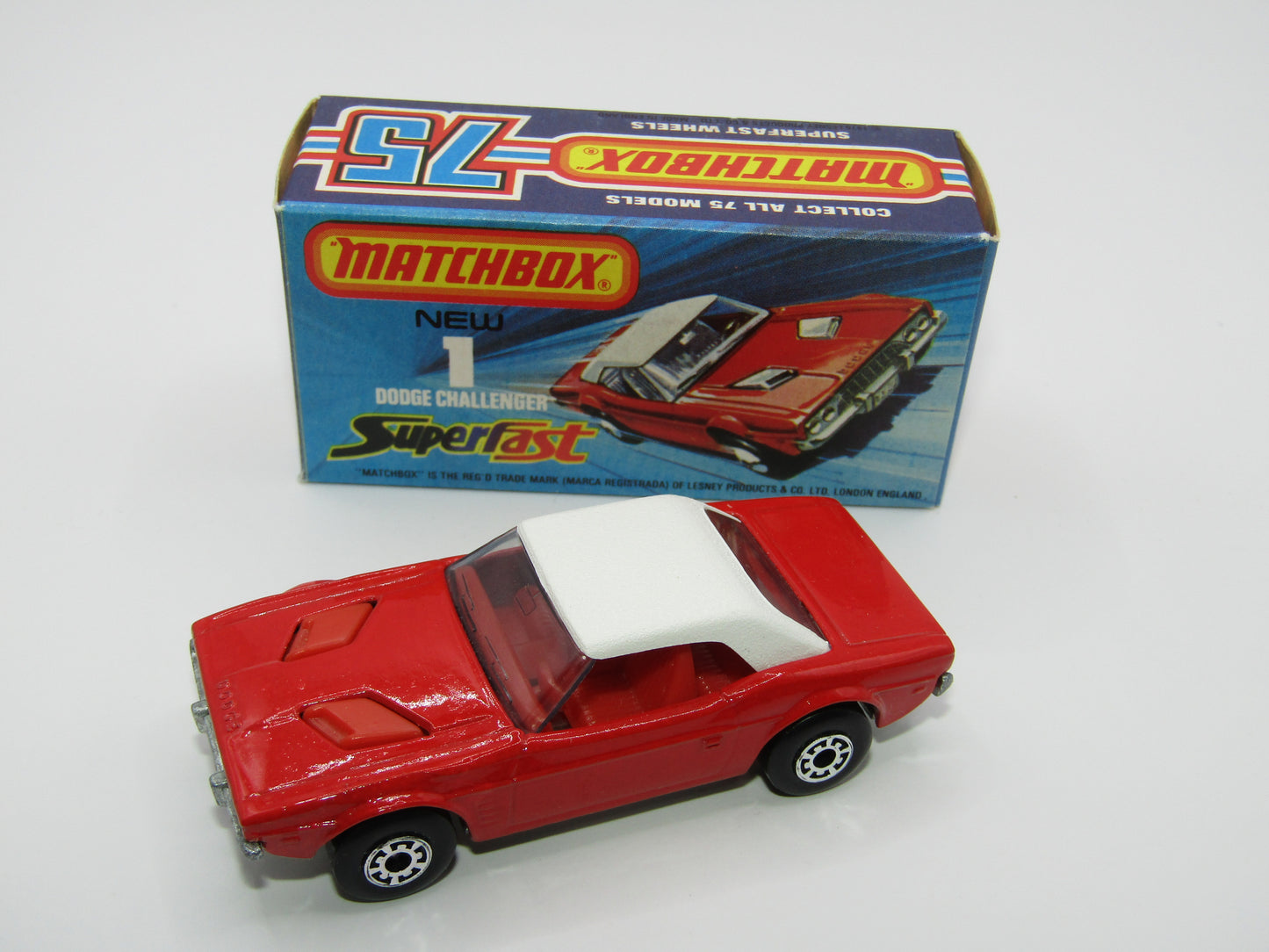 Matchbox Superfast 1C Dodge Challenger Red, RED INTERIOR SMOKE Windows