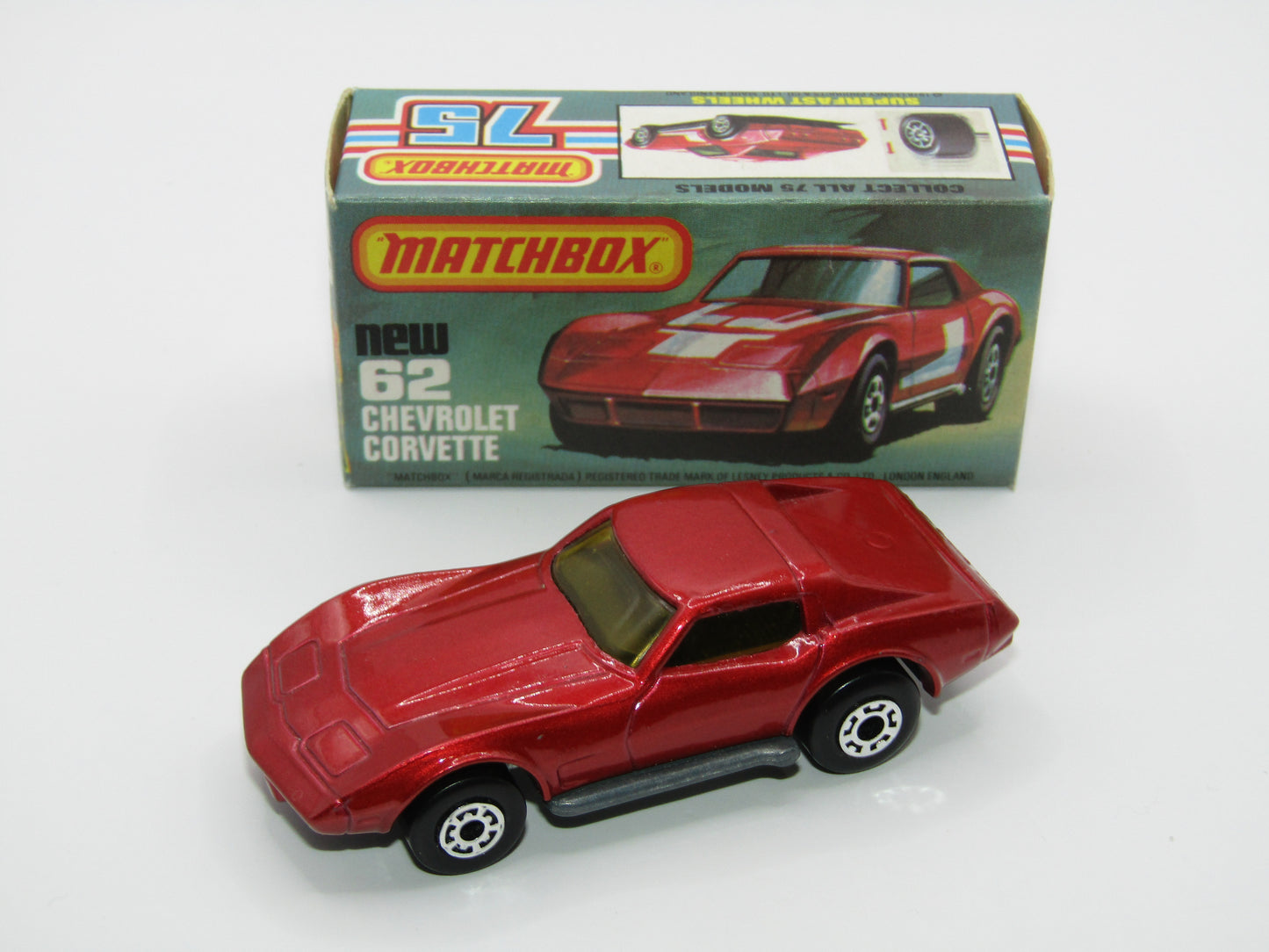Matchbox Superfast 62D Chevrolet Corvette NO TAMPO AMBER WINDOWS