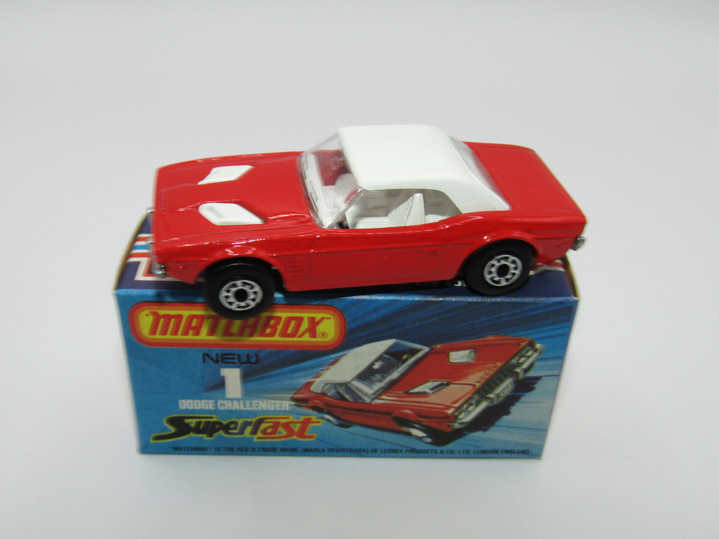 Matchbox Superfast 1C Dodge Challenger Red, WHITE Interior Clear Windows