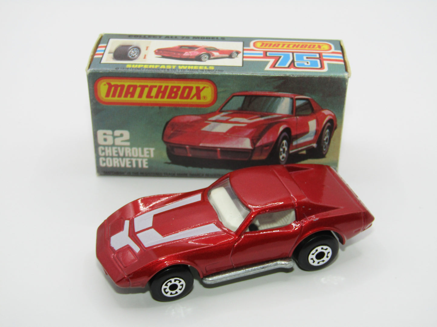 Matchbox Superfast 62D Chevrolet Corvette WHITE Interior