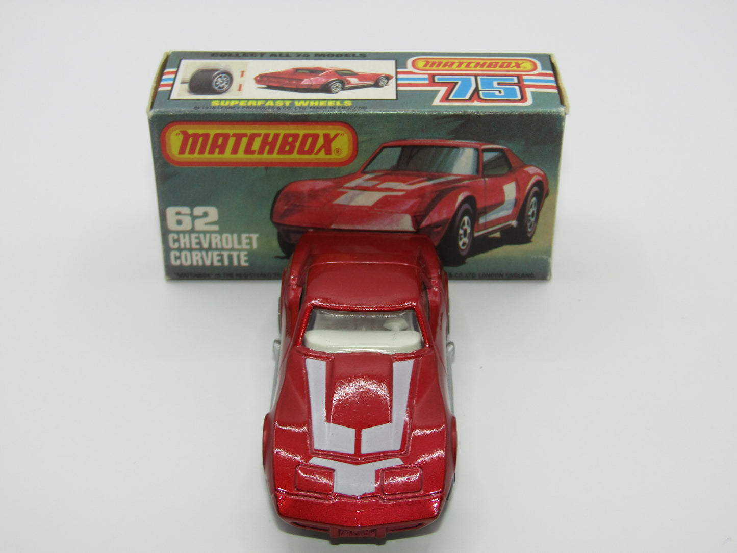 Matchbox Superfast 62D Chevrolet Corvette WHITE Interior