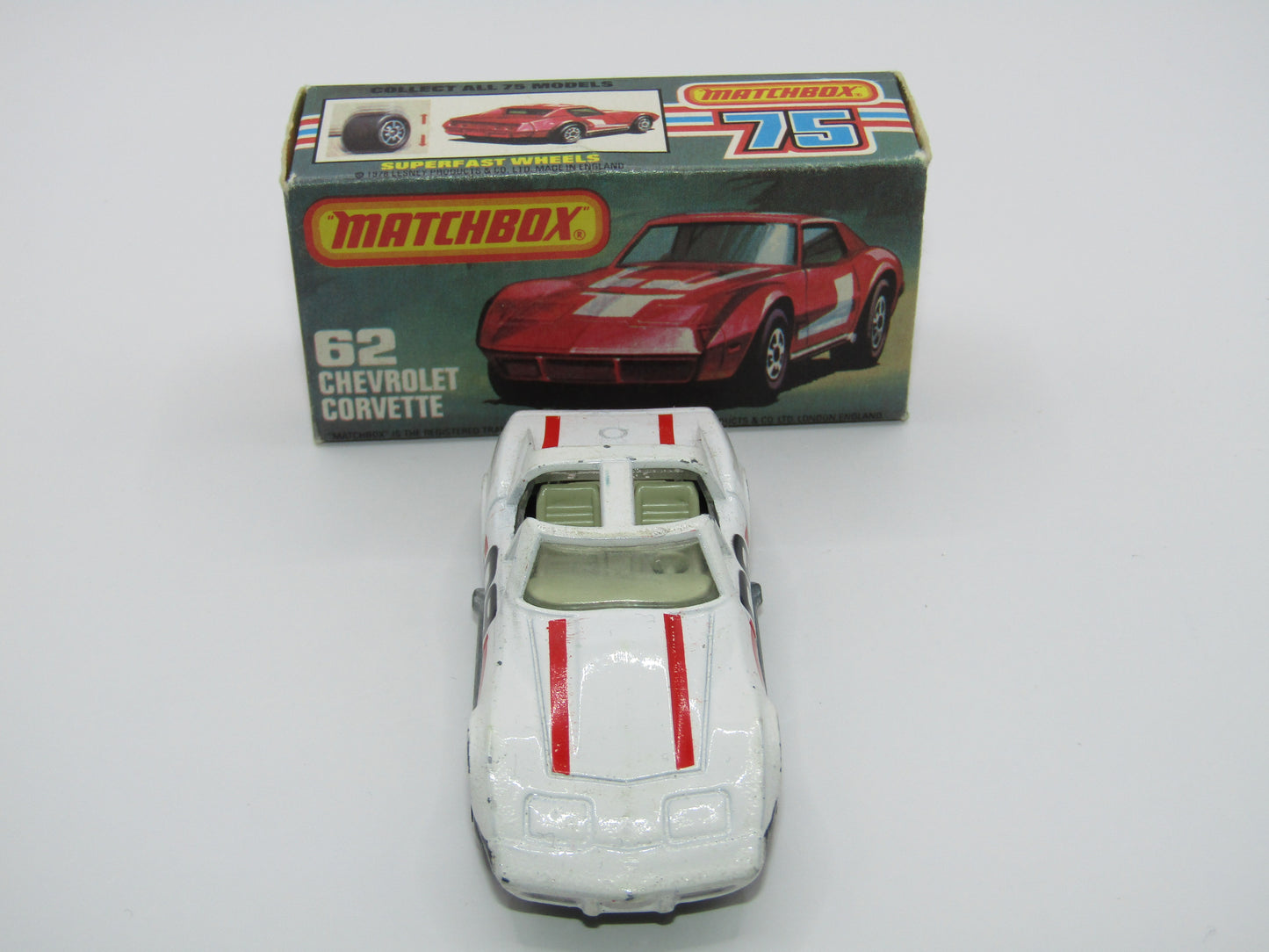 Matchbox Superfast 62D Chevrolet Corvette T-Roof 5 Arch wheels