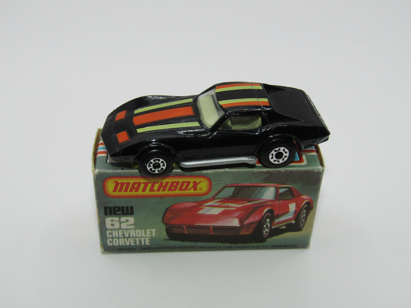 Matchbox Superfast 62D Chevrolet Corvette Silver Base