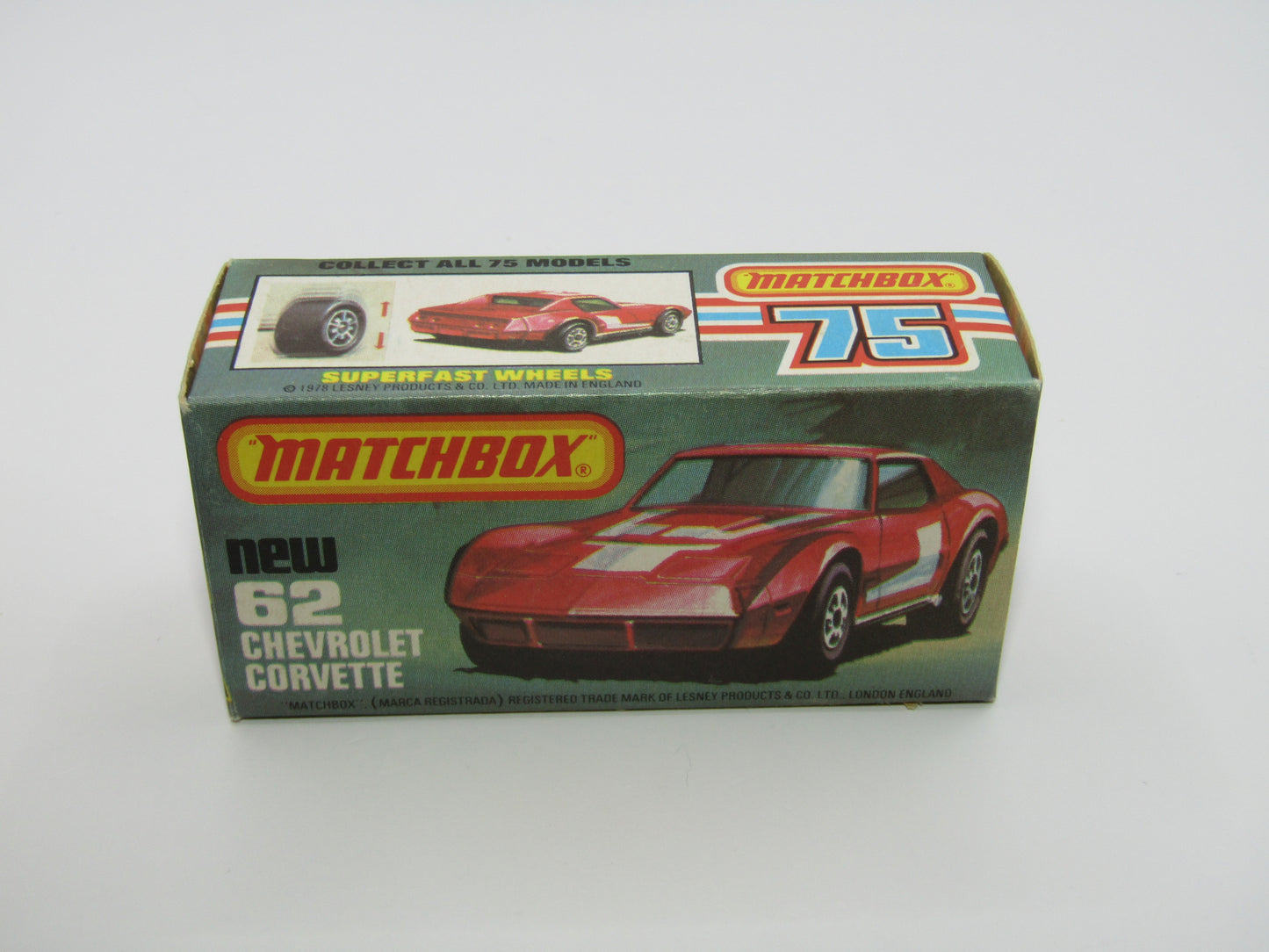 Matchbox Superfast 62D Chevrolet Corvette OPAQUE Windows Silver Base