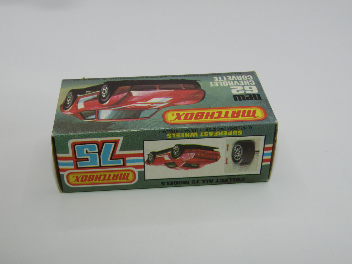 Matchbox Superfast 62D Chevrolet Corvette OPAQUE Windows Silver Base