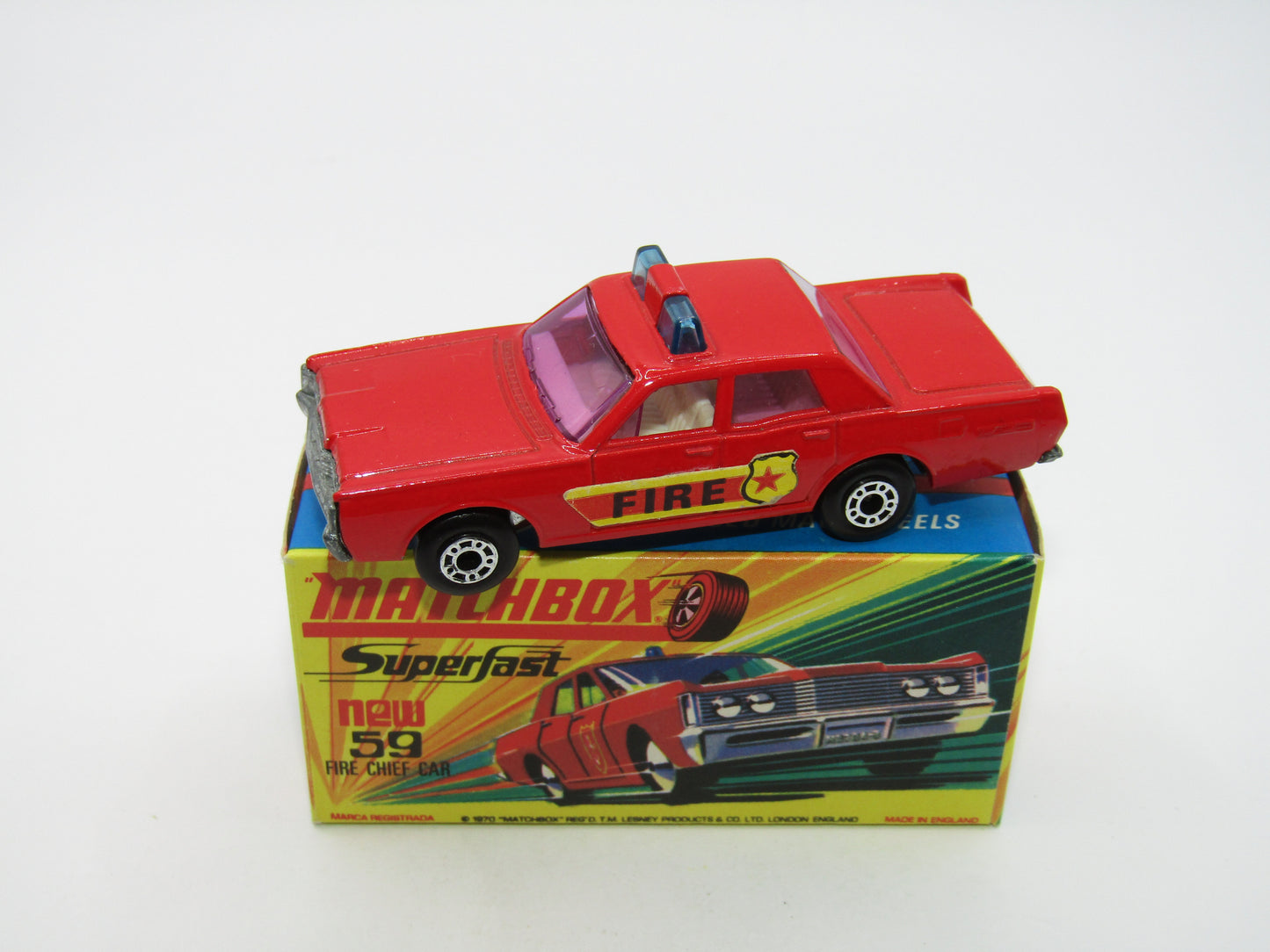 Matchbox Superfast 59B Mercury Fire Chief PURPLE Windows Blue Roof Lights
