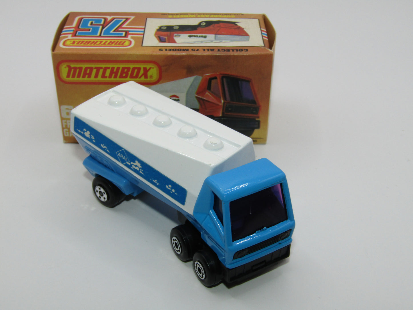 Matchbox Superfast 63B Freeway Gas Tanker Blue ARAL