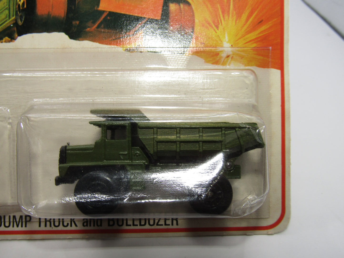 Matchbox Superfast Twin Pack TP-16 Bulldozer & Mack Dump Truck