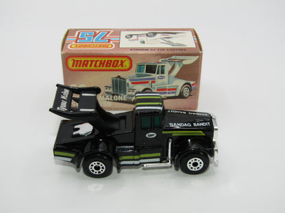 Matchbox Superfast 66D Tyrone Malone Bandag Bandit DOT DASH Wheels