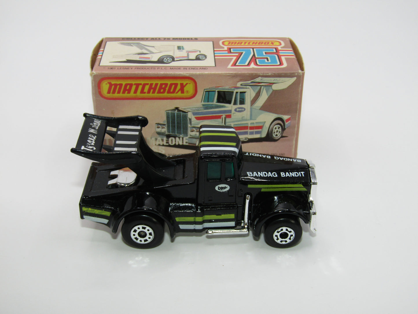 Matchbox Superfast 66D Tyrone Malone Bandag Bandit 5 Crown Front