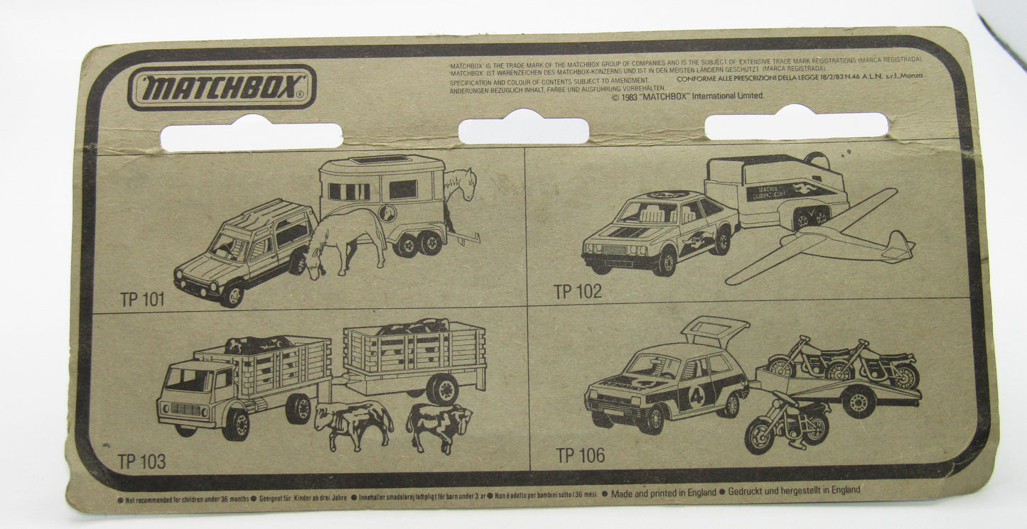 Matchbox Superfast Twin Pack TP-104 Passenger Coach DOT DASH Wheels