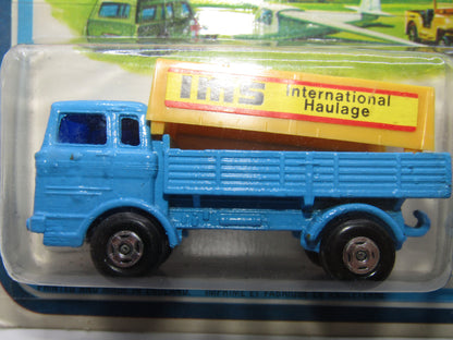 Matchbox Superfast Twin Pack TP-1 Mercedes Truck & Trailer BLUE - Blue Windows