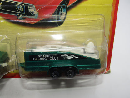 Matchbox Superfast Twin Pack Hitch N Haul Set Ford Escort WHITE Interior