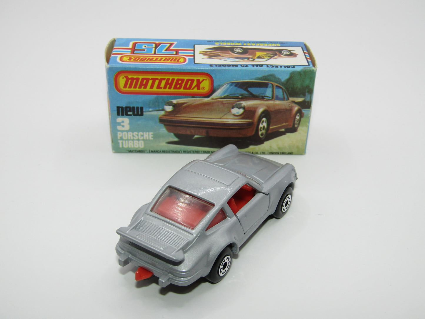 Matchbox Superfast 3C Porsche Turbo MATT SILVER GREY body, Red Interior BROWN Base