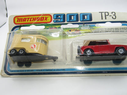 Matchbox Superfast Twin Pack TP-3 Metallic Red Field Car 44 & Pony Trailer
