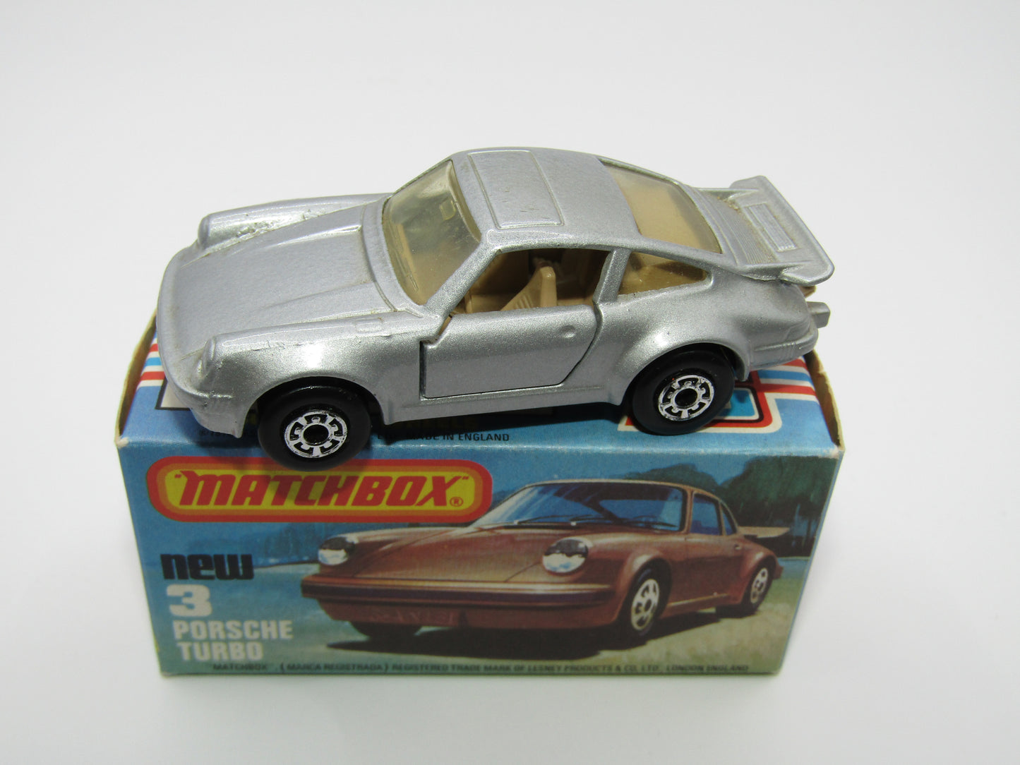 Matchbox Superfast 3C Porsche Turbo Silver, TAN Interior, BROWN base