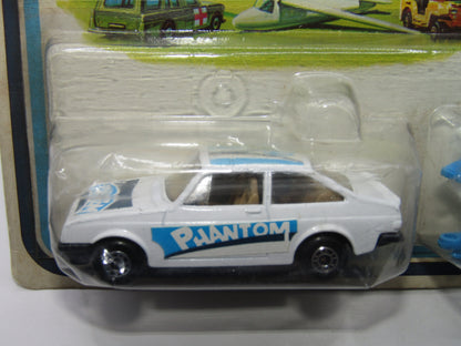 Matchbox Superfast Twin Pack TP-5 Ford Escort White PHANTOM Labels BLUE-GREY Base