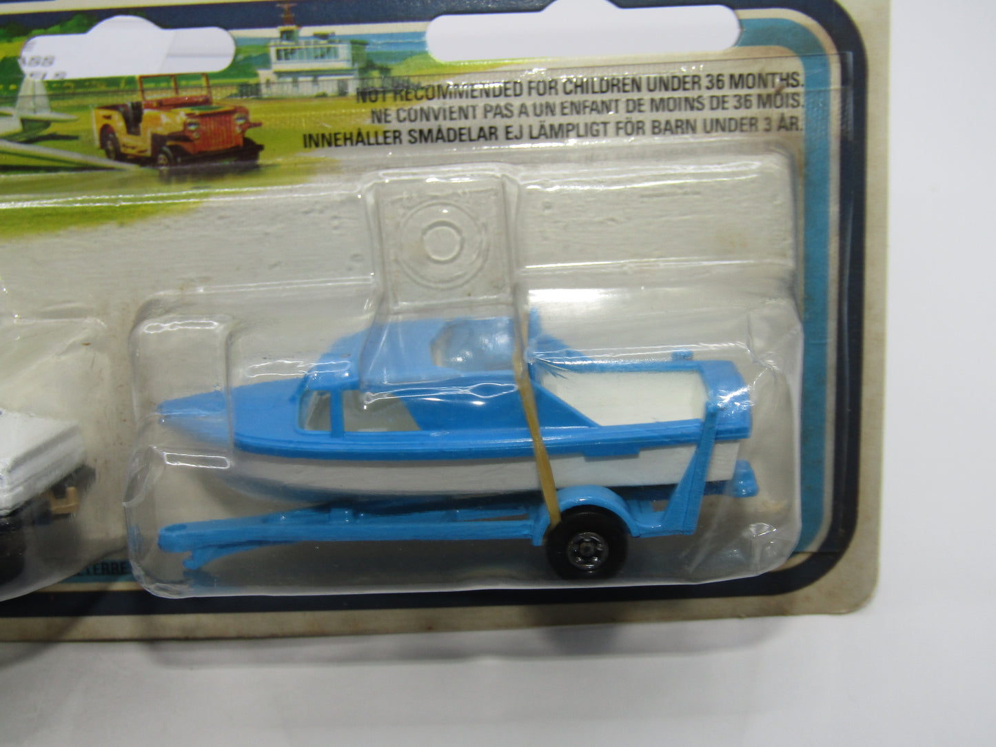 Matchbox Superfast Twin Pack TP-5 Ford Escort White PHANTOM Labels BLUE-GREY Base