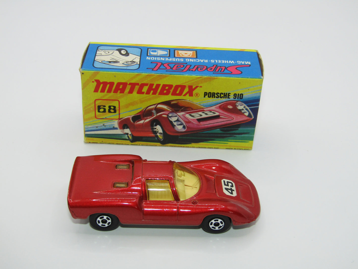 Matchbox Superfast 68A Porsche 910 45 Label Amber Windows