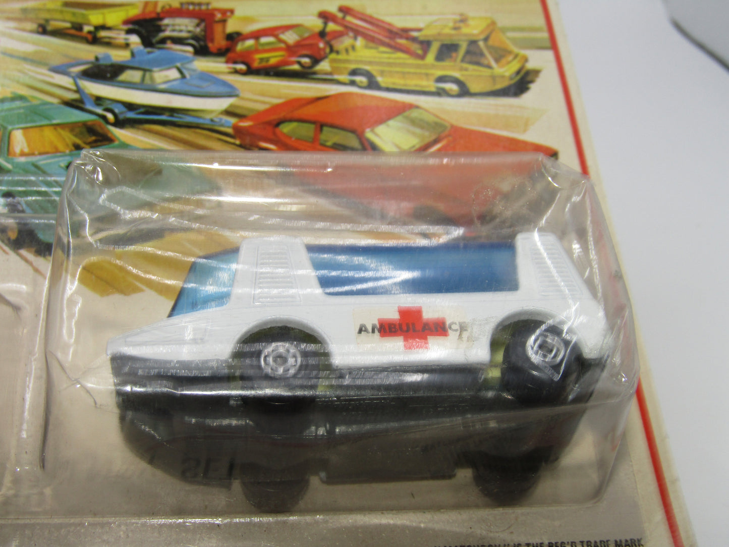Matchbox Superfast Twin Pack TP-7 Fire Chief 5 CROWN WHEEL Unp Base Ambulance