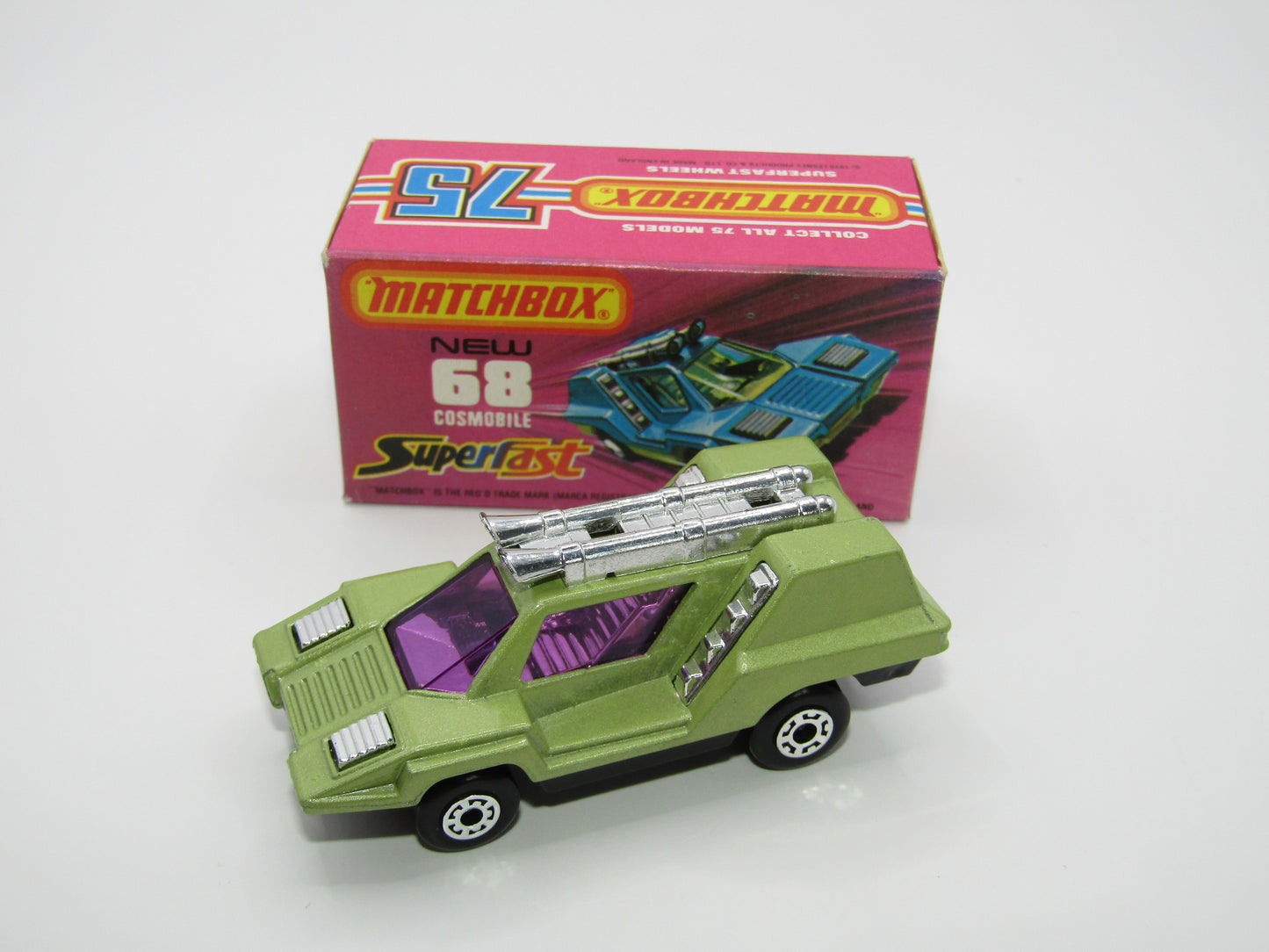 Matchbox Superfast 68B Cosmobile Avacado CHROME Interior