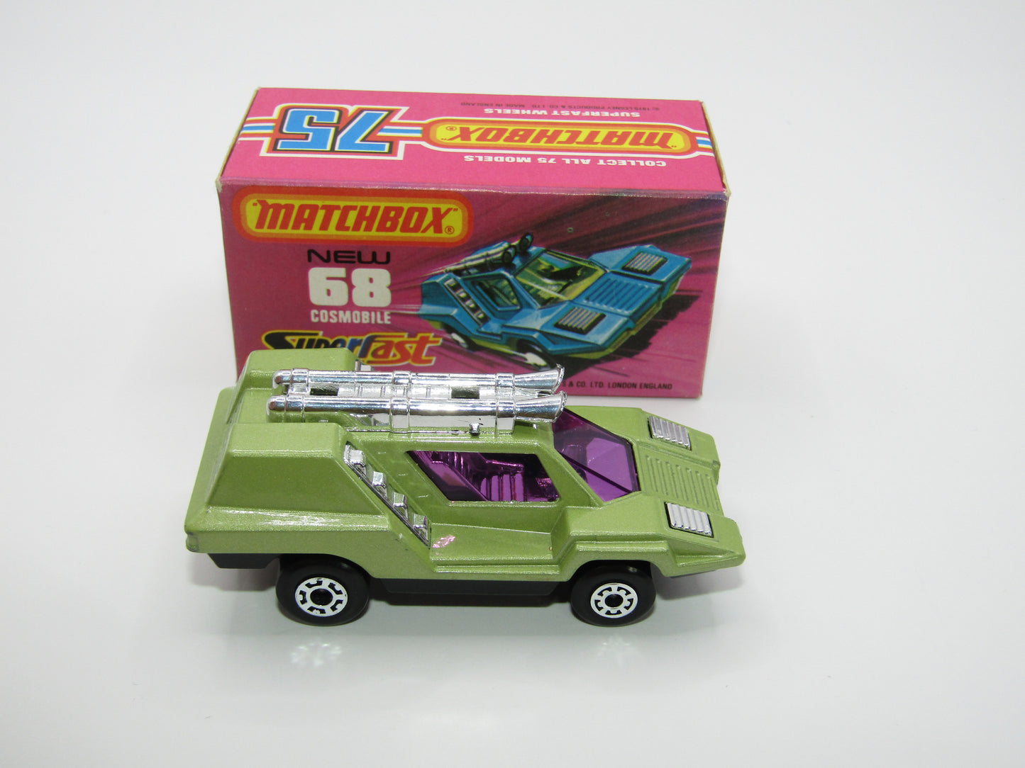 Matchbox Superfast 68B Cosmobile Avacado CHROME Interior