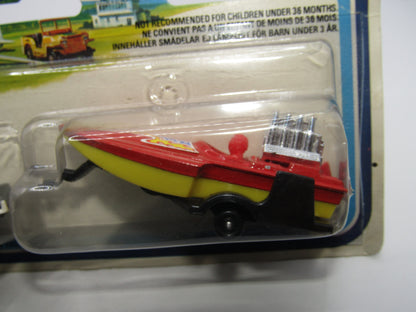 Matchbox Superfast Twin Pack TP-30 Datsun & Seafire Boat Red & Yellow