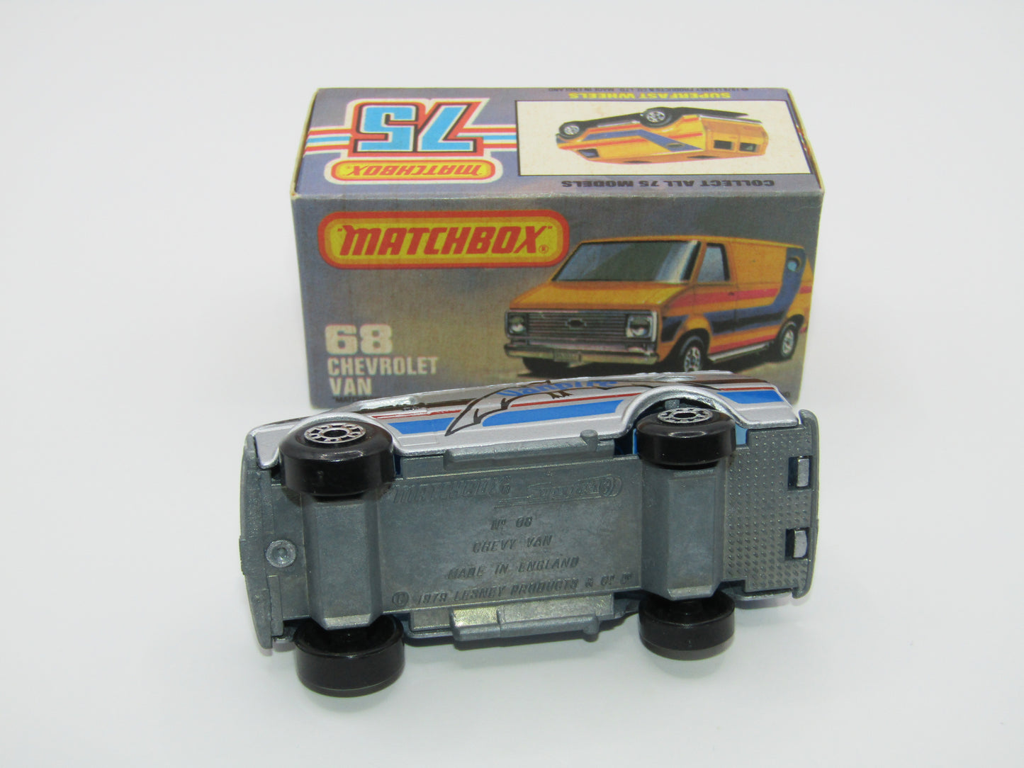 Matchbox Superfast 68C Chevy Van Vanpire REVERSED Wheels