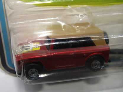 Matchbox Superfast Twin Pack TP-9 Field Car Metallic Red 44 Label & Team Matchbox