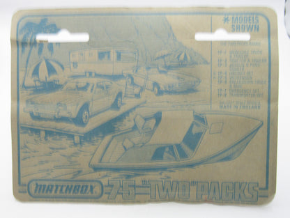 Matchbox Superfast Twin Pack TP-8 Field Car Checker Label BLACK HUBS & Trailer