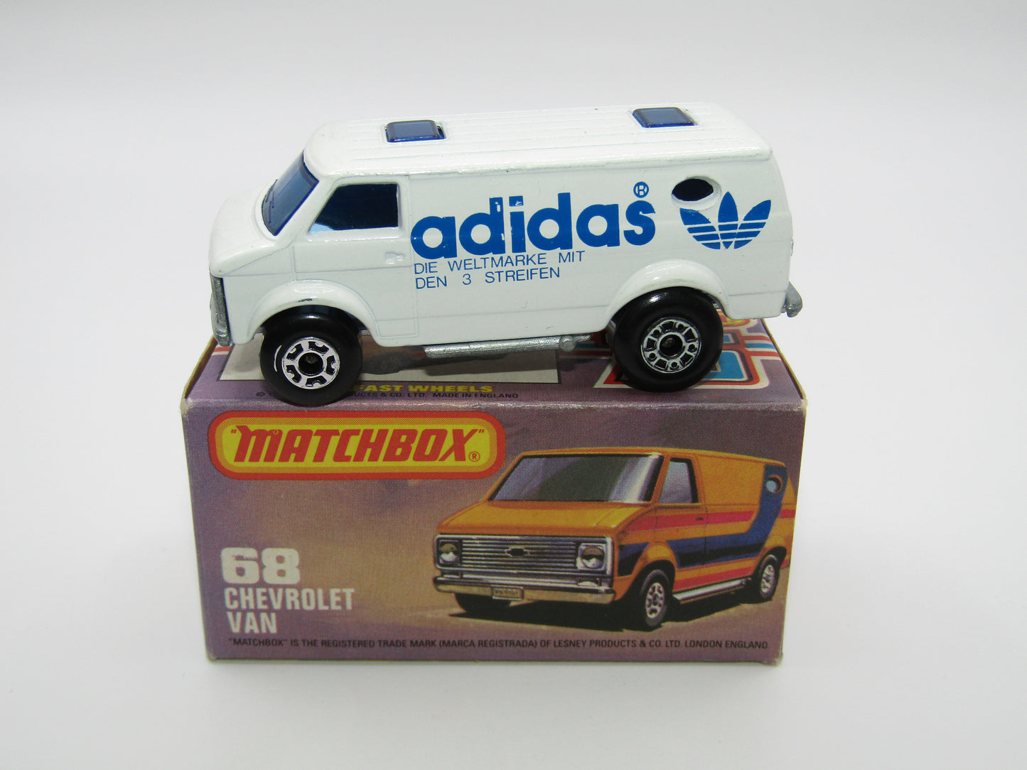 Matchbox Superfast 68C Chevy Van White Adidas Tampo