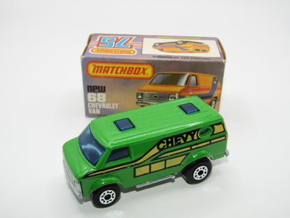 Matchbox Superfast 68C Chevy Van Green Yellow Tampo