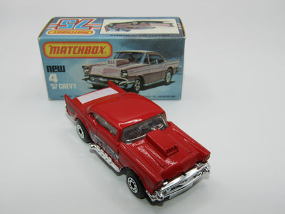 Matchbox Superfast 4D '57 Chevy Red - NO BONNET Tampo Silver Base