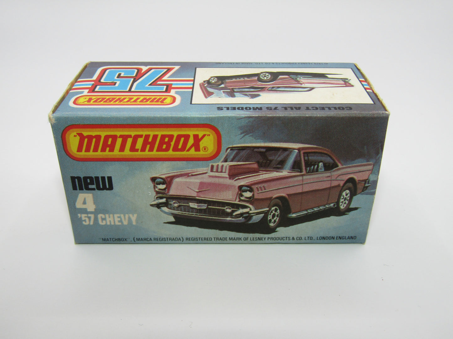 Matchbox Superfast 4D '57 Chevy Red - NO BONNET Tampo BLACK Base