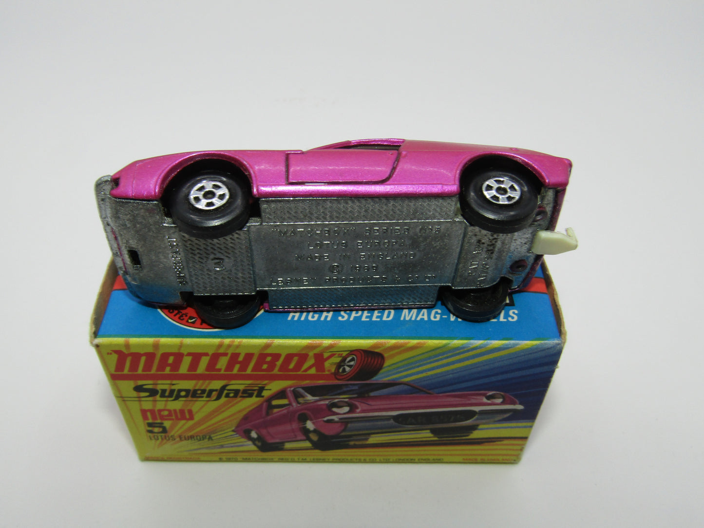 Matchbox Superfast 5A Lotus Europa Pink Part Customised HIGH ARCHES NARROW WHEELS