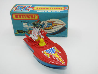 Matchbox Superfast 5B Seafire Boat, Red, Lemon Driver, BLUE Base