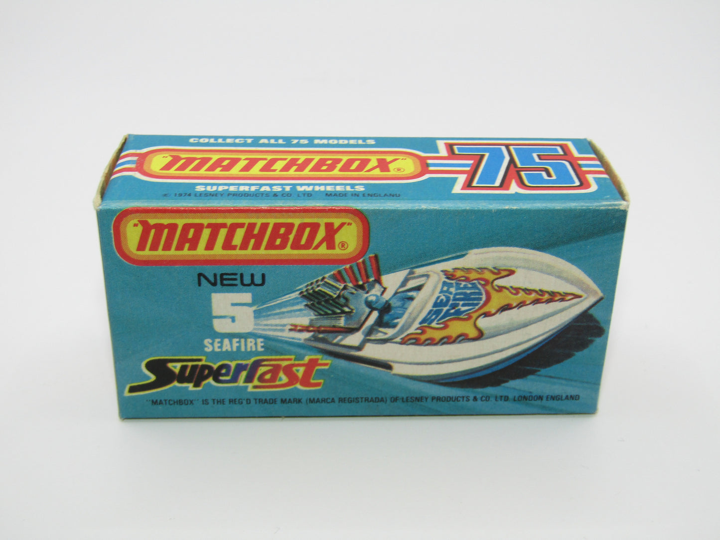 Matchbox Superfast 5B Seafire Boat, Red, Lemon Driver, BLUE Base